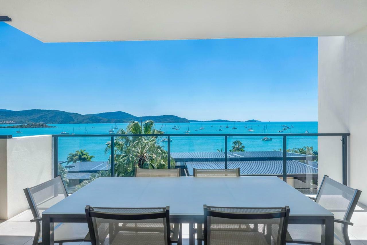 Executive On Whisper Bay - Cannonvale Apartment Airlie Beach